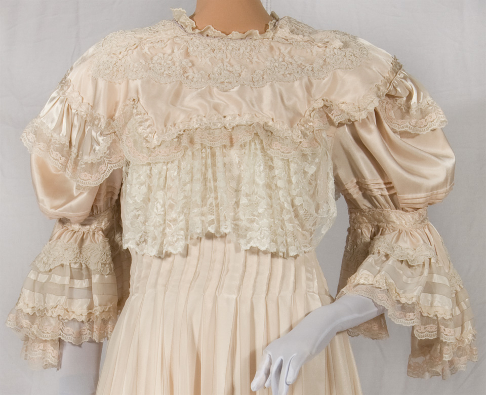 Victorian Dressing Gown