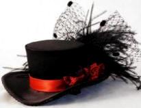 Mini Burlesque Hat with Black Feather & Lace