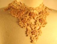 Antique Vintage Venetian Lace Petite Collar